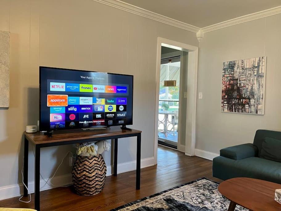 Peaceful Home In Downtown Huntsville With Nice Back Patio! Luaran gambar