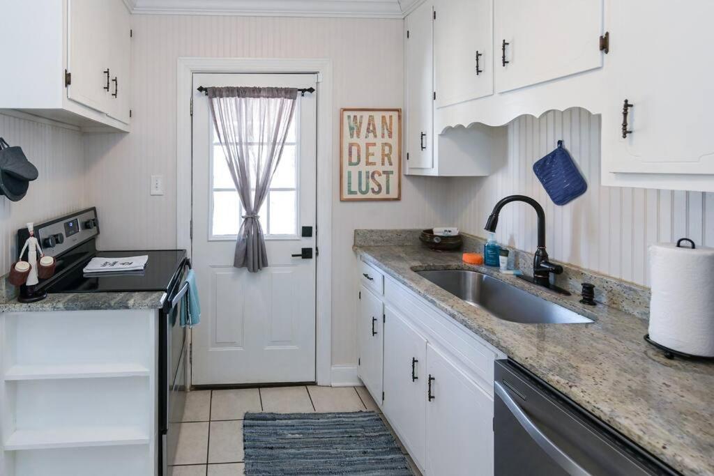 Peaceful Home In Downtown Huntsville With Nice Back Patio! Luaran gambar